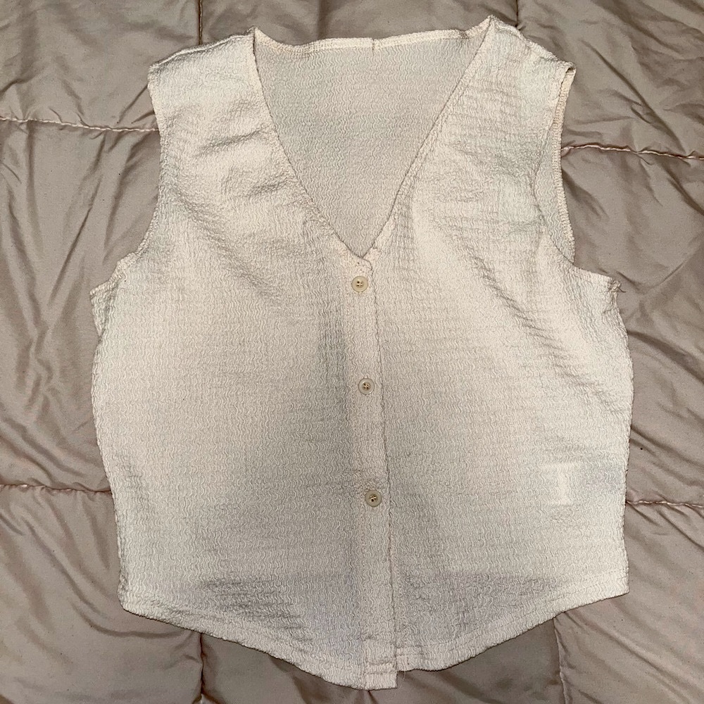 SHEIN Textured Sleeveless White Button-Up Top